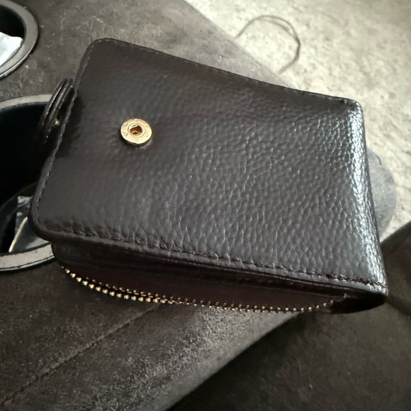 Sleek Dark  Brown Key & Card Holder - Picture 3 of 3